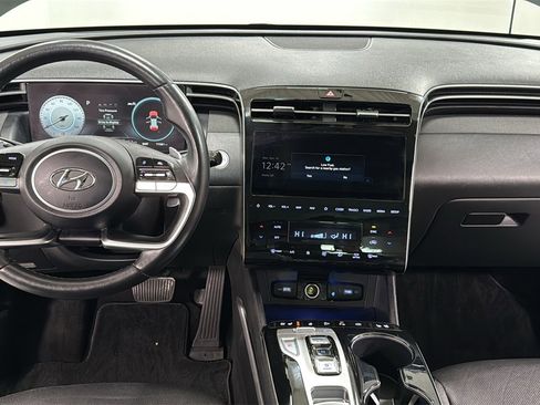 Used 2022 Hyundai Tucson Limited image 9
