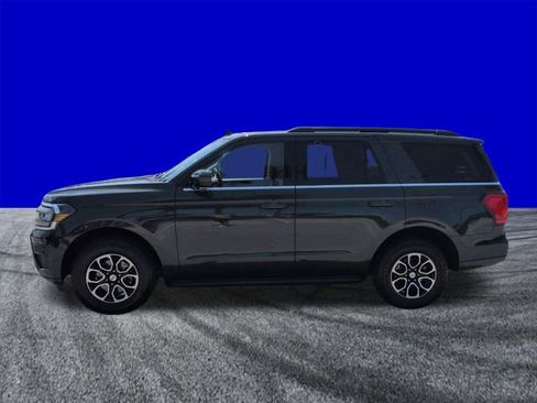 Certified 2022 Ford Expedition XLT AWD/4WD image 7