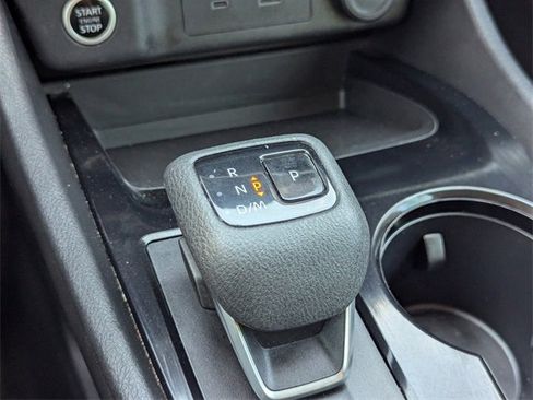 Used 2023 Nissan Rogue SV image 29