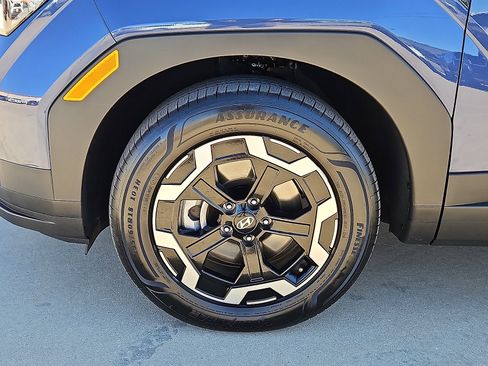 Used 2025 Hyundai Santa Fe SEL image 5