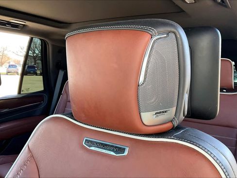 Used 2023 GMC Yukon Denali Ultimate image 34