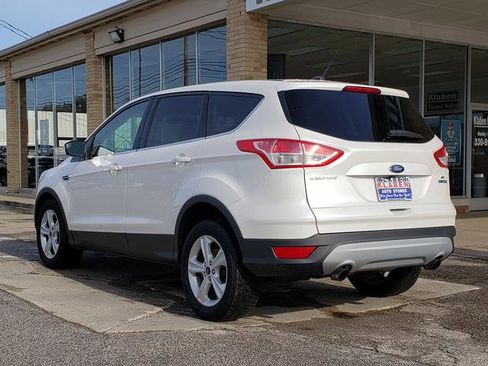 Used 2014 Ford Escape SE image 3