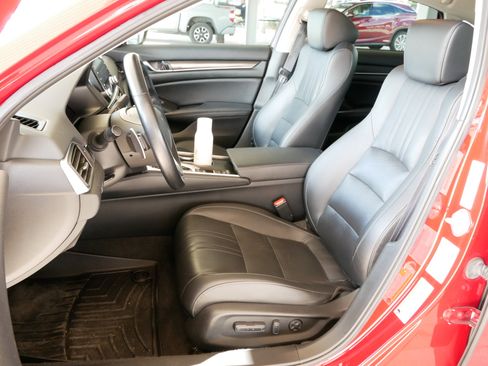 Used 2022 Honda Accord Sport Special Edition image 2