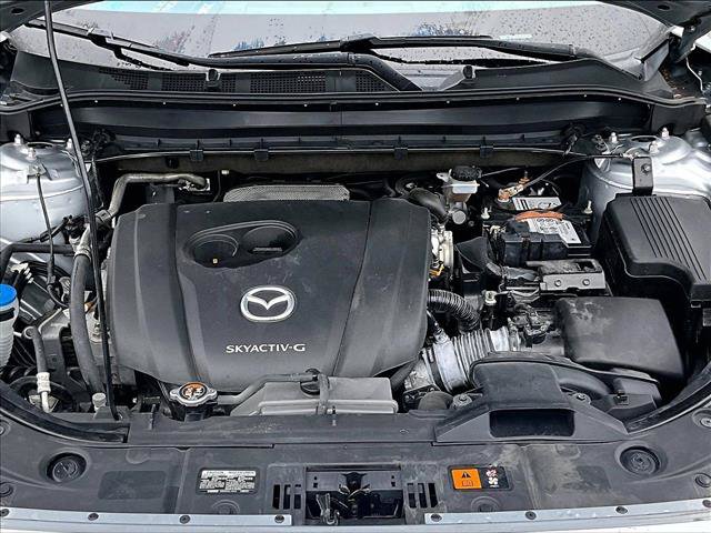 Used 2020 MAZDA CX-5 Touring FWD image 11