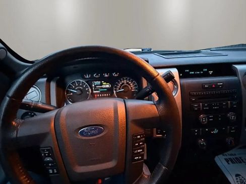 Used 2012 Ford F150 XLT w/ XLT Chrome Pkg AWD/4WD image 8