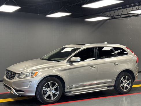 Used 2014 Volvo XC60 T6 AWD/4WD image 1