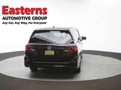 Used 2025 Honda Odyssey Sport-L image 41