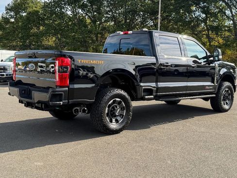 Used 2023 Ford F250 Lariat w/ Tremor Off-Road Package image 3