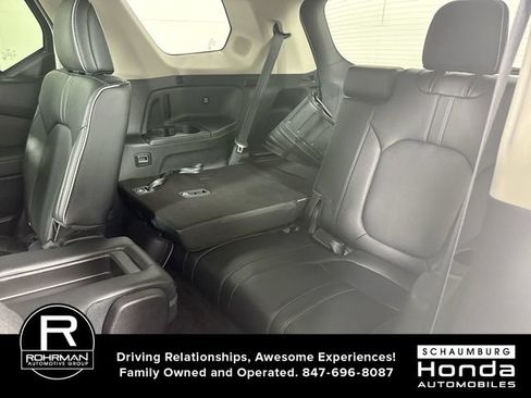 Used 2023 Honda Pilot Elite image 25