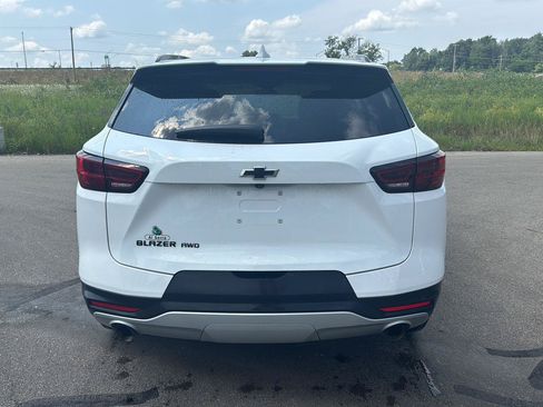 Used 2023 Chevrolet Blazer LT AWD/4WD image 4