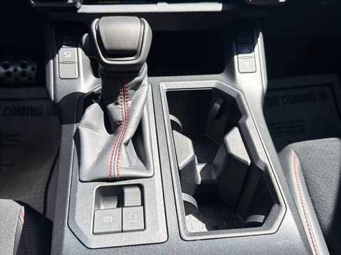 Used 2026 Toyota RAV4 AWD Plug-in Hybrid image 33