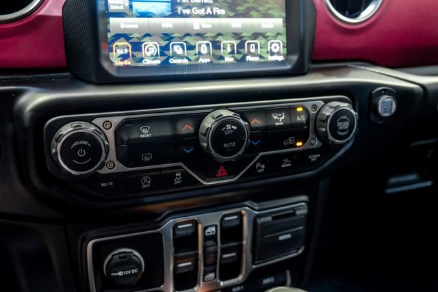 Used 2022 Jeep Gladiator Rubicon w/ LED Lighting Group AWD/4WD image 72