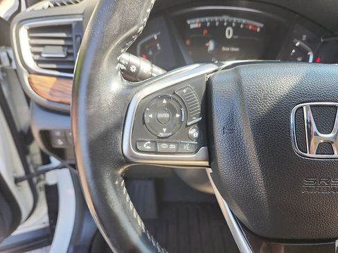 Used 2018 Honda CR-V Touring image 22