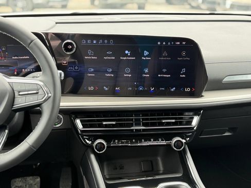 New 2026 Chevrolet Traverse LT AWD/4WD image 17