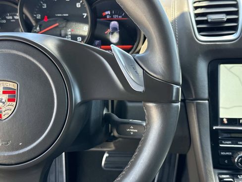Used 2013 Porsche Boxster RWD image 34