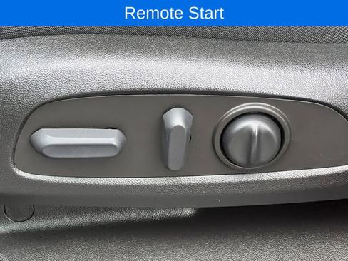 Used 2021 Chevrolet Blazer LT image 13