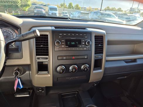 Used 2011 RAM 2500 ST w/ ST Popular Equipment Group AWD/4WD image 25