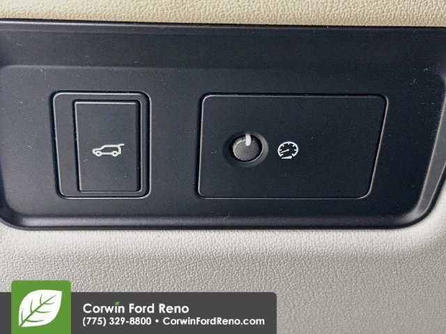Used 2019 Land Rover Range Rover HSE AWD/4WD image 12