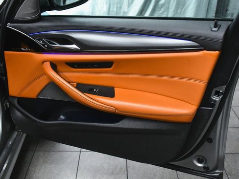 Used 2019 BMW M5 w/ Executive Package image 12