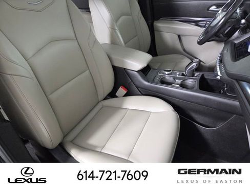 Used 2019 Cadillac XT4 Luxury w/ Cold Weather Package image 29