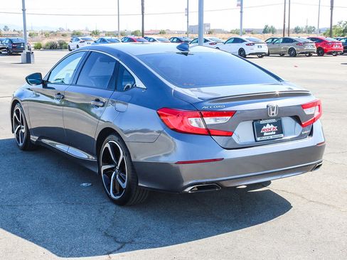 Used 2019 Honda Accord Sport image 8