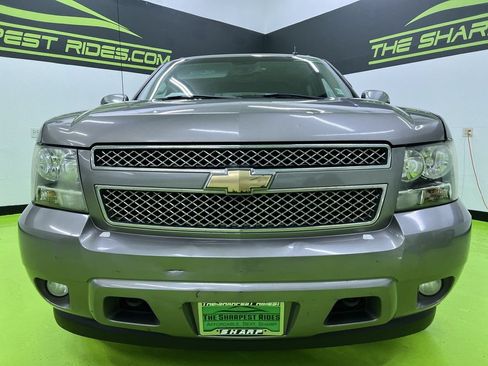 Used 2007 Chevrolet Avalanche LTZ w/ LTZ Preferred Equipment Group AWD/4WD image 3