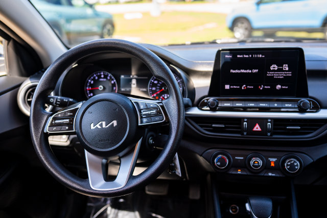 Used 2024 Kia Forte LXS FWD image 6