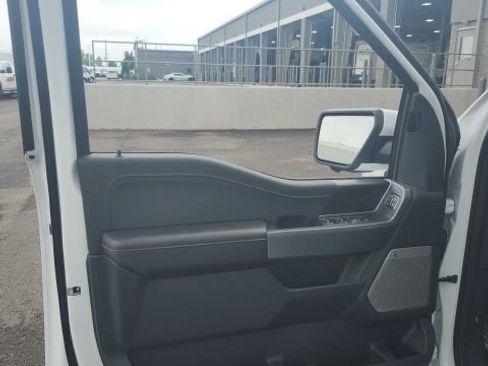 New 2025 Ford F150 Lightning Lariat image 43