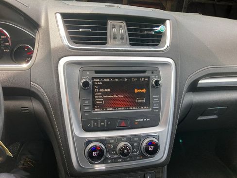 Used 2016 GMC Acadia SLT FWD image 19
