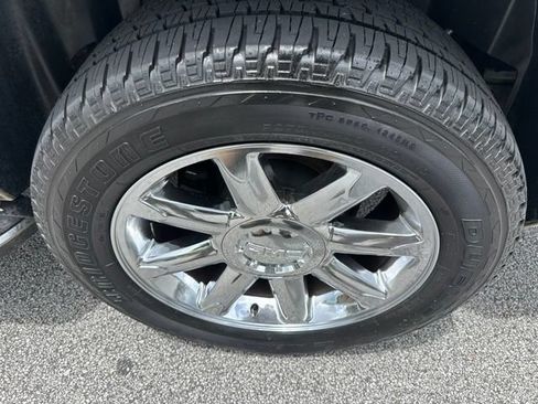 Used 2013 GMC Yukon Denali RWD image 14
