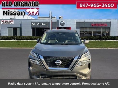 Used 2023 Nissan Rogue SV AWD/4WD image 2