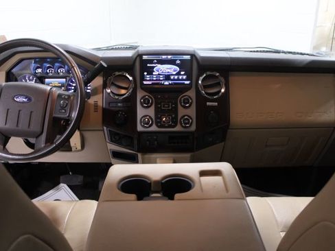 Used 2015 Ford F350 Lariat w/ Lariat Ultimate Package image 26