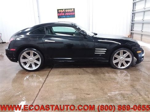 Used 2005 Chrysler Crossfire Limited image 2