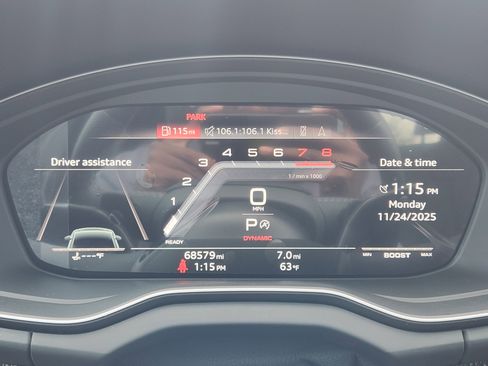 Used 2022 Audi SQ5 Premium Plus w/ Premium Plus Package image 16