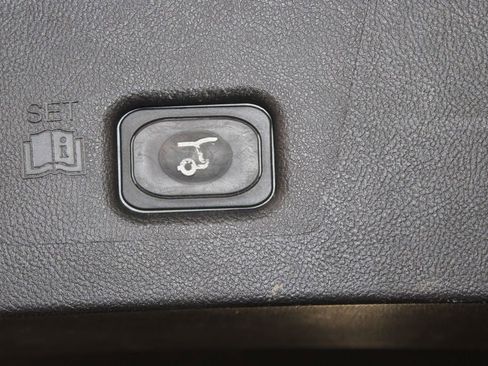 Used 2023 Lincoln Nautilus Black Label w/ Cargo Utility Package AWD/4WD image 14