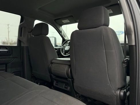 Used 2021 GMC Sierra 2500 4x4 Crew Cab w/ Gooseneck/5TH Wheel Package image 16