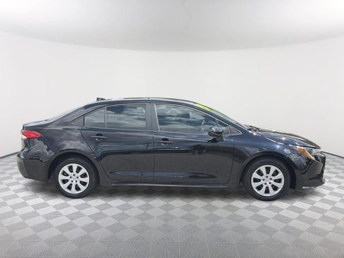 Certified 2024 Toyota Corolla LE FWD image 18