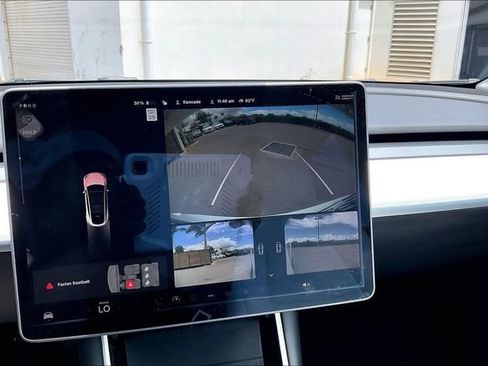 Used 2021 Tesla Model Y Long Range AWD/4WD image 20
