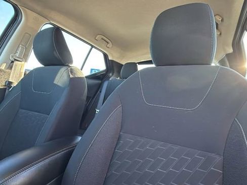 Used 2024 Nissan Kicks SV image 11