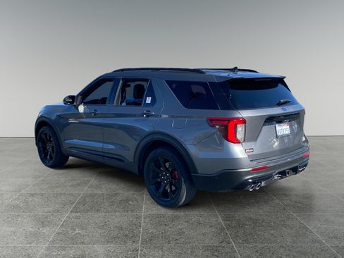 Used 2021 Ford Explorer ST AWD/4WD image 3