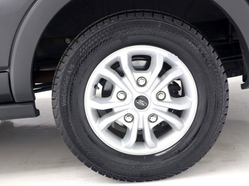 Used 2024 Ford Transit 350 XLT RWD image 29