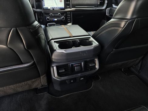 Used 2023 Ford F150 Platinum image 14