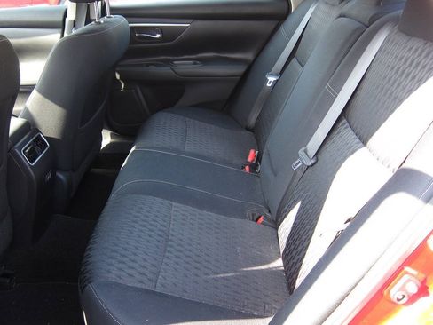 Used 2018 Nissan Altima 2.5 SV w/ 2.5 SV Technology Package FWD image 14