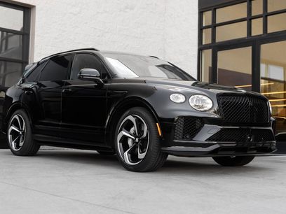 Used 2025 Bentley Bentayga