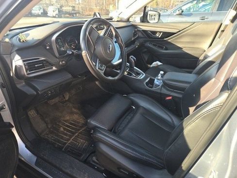 Used 2023 Subaru Outback Limited AWD/4WD image 2