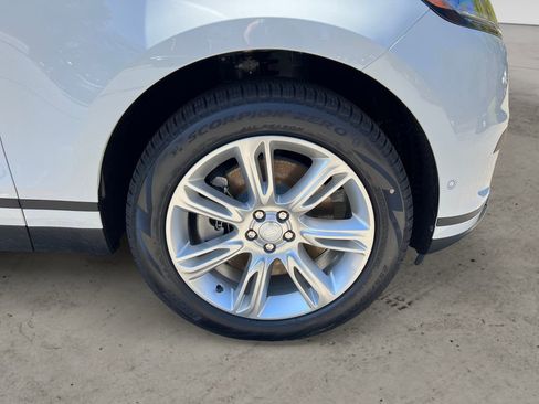 New 2026 Land Rover Range Rover Velar S image 11