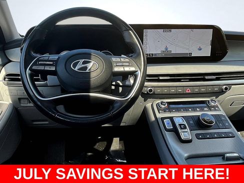 Used 2024 Hyundai Palisade SEL FWD image 11