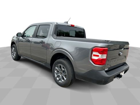 Used 2025 Ford Maverick XLT w/ Equipment Group 301A AWD/4WD image 7