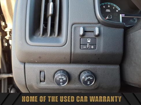 Used 2018 Chevrolet Colorado LT w/ Redline Special Edition image 18