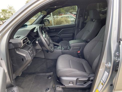 Used 2025 Toyota Tacoma SR image 34